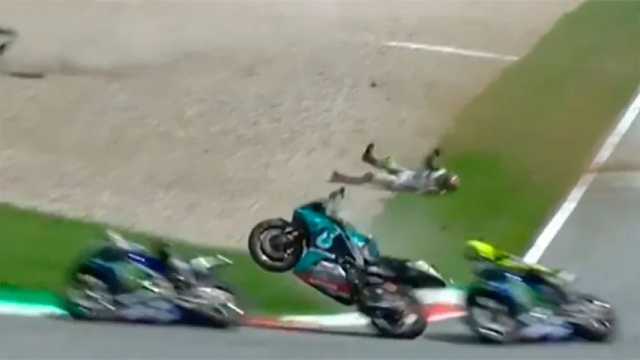 Pánico en MotoGP. (Foto: @elchiringuitotv)